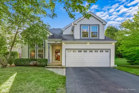 680 Chandler Ave, Geneva, IL 60134