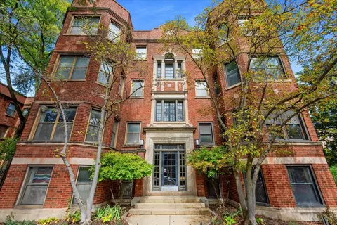 934 W Washington Blvd #1E, Oak Park, IL 60302
