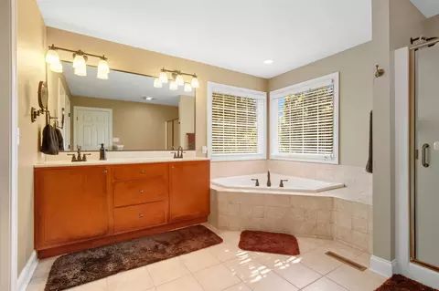 Bath - 1707 Fraser Dr, Normal, IL 61761 photo 2 of 4