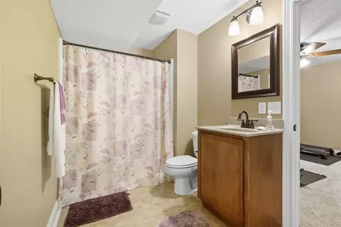 Bath - 1707 Fraser Dr, Normal, IL 61761 photo 4 of 4