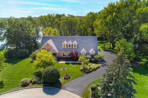 22907 W Fox Chase Rd, Deer Park, IL 60010
