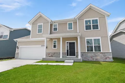 32016 Savannah Dr, Lakemoor, IL 60051