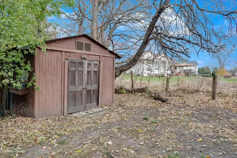 Exterior - Undisclosed, Naperville, IL 60563 photo 4 of 5