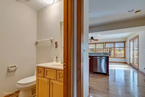 Entry Way - Undisclosed, Naperville, IL 60563 photo 2 of 2