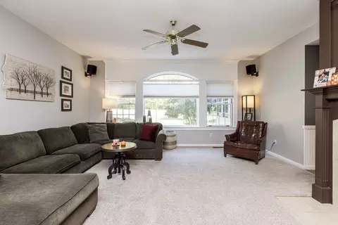 13765 Deer Ridge Rd, Bloomington, IL 61705 photo 9