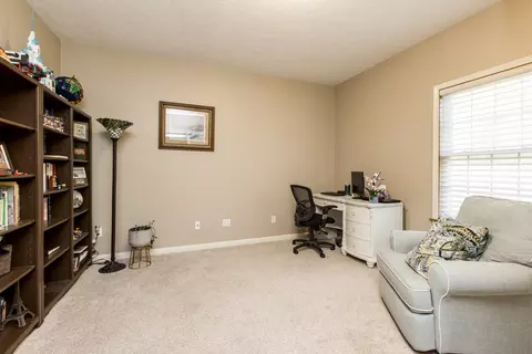 13765 Deer Ridge Rd, Bloomington, IL 61705 photo 19