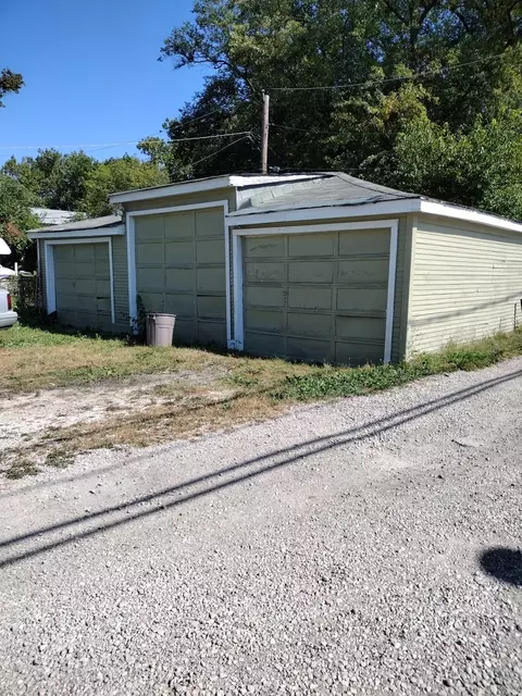 Exterior - 4021 Deyo Ave, Brookfield, IL 60513 photo 5 of 5