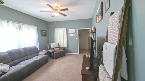 Living - 817 Chestnut Ave, Dixon, IL 61021 photo 1 of 1