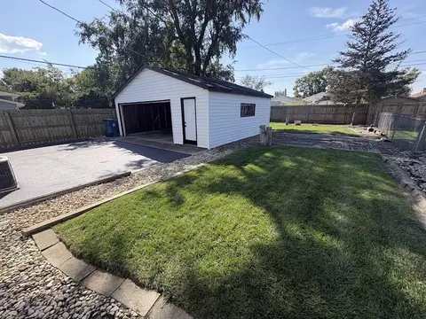 Exterior - 3144 Phillips Ave, Steger, IL 60475 photo 2 of 2