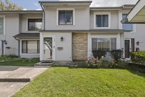 1909 Bates Pl, Downers Grove, IL 60516