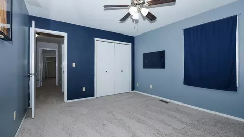 Bedroom - 2007 Fallen Oak Rd, Bloomington, IL 61704 photo 11 of 12