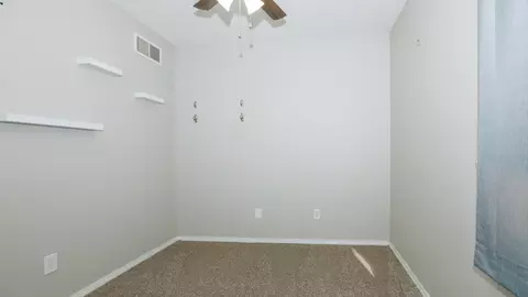 Bedroom - 2007 Fallen Oak Rd, Bloomington, IL 61704 photo 5 of 12
