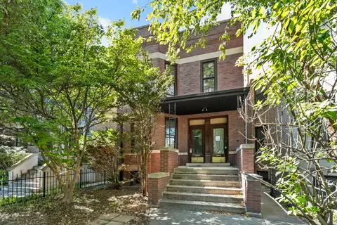 4906 N Winchester Ave, Chicago, IL 60640