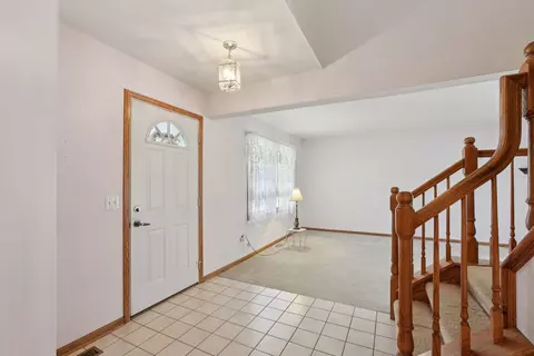 7718 Virginia Ct, Willowbrook, IL 60527 photo 11