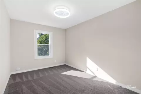 Bedroom - 1538 Elder Dr, Aurora, IL 60506 photo 2 of 3