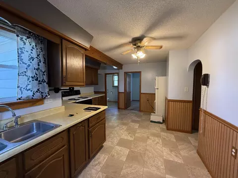 Other - 509 E 9th St, Rock Falls, IL 61071 photo 2 of 8