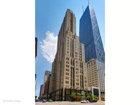 159 E Walton Pl #5G, Chicago, IL 60611