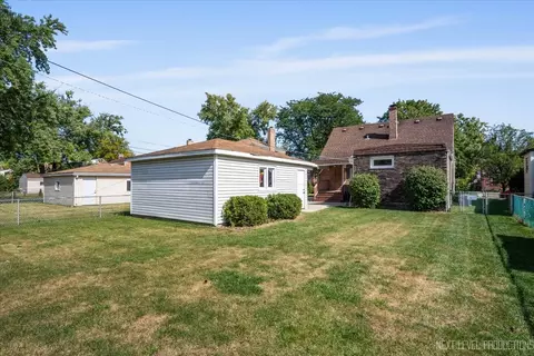 Exterior - 2440 S 20th Ave, Broadview, IL 60155 photo 3 of 5