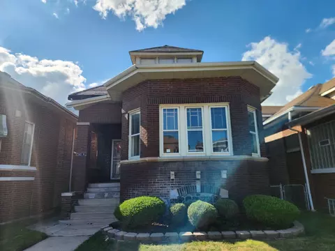 8228 S Saint Lawrence Ave, Chicago, IL 60619