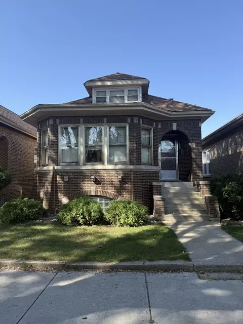 6330 S Karlov Ave, Chicago, IL 60629