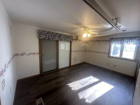Bedroom - 13629 Garden Plain Rd, Morrison, IL 61270 photo 1 of 4