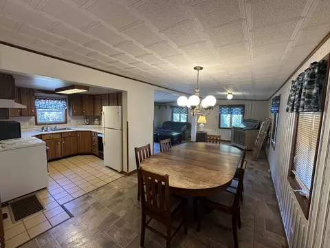 Dining - 13629 Garden Plain Rd, Morrison, IL 61270 photo 1 of 1
