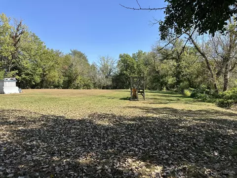 Exterior - 13629 Garden Plain Rd, Morrison, IL 61270 photo 5 of 8