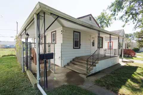 Exterior - 618 N 9th Ave, Kankakee, IL 60901 photo 1 of 6