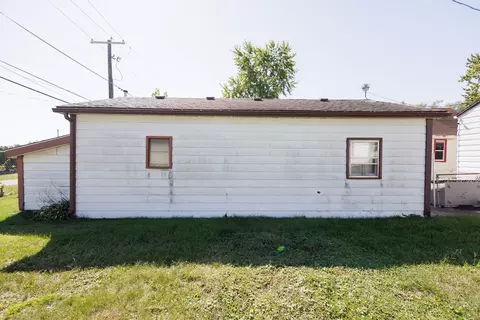 Exterior - 618 N 9th Ave, Kankakee, IL 60901 photo 4 of 6