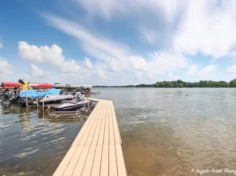 2912 Magellan Dr, Mchenry, IL 60051 photo 32