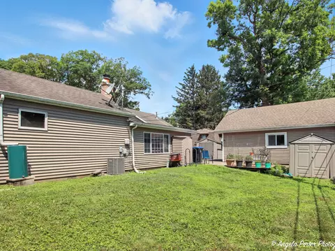 2912 Magellan Dr, Mchenry, IL 60051 photo 27