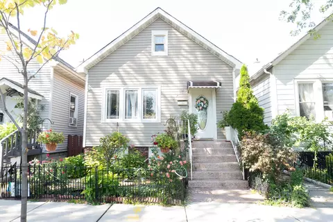 3750 S Rockwell St, Chicago, IL 60632