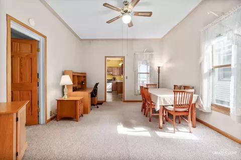 Dining - 261 Perry St, Elgin, IL 60123 photo 1 of 2