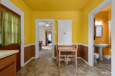 Entry Way - 261 Perry St, Elgin, IL 60123 photo 1 of 1
