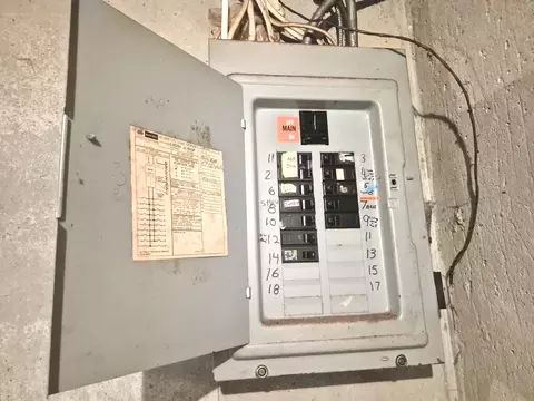 Other - 131 E Jackson St, Oswego, IL 60543 photo 2 of 8