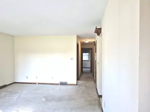 Living - 131 E Jackson St, Oswego, IL 60543 photo 2 of 2