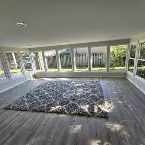 Exterior - 1291 Phoenix Dr, Des Plaines, IL 60018 photo 3 of 3