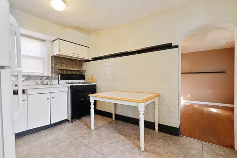 Kitchen - 331 E 22nd St, Chicago Heights, IL 60411 photo 1 of 2
