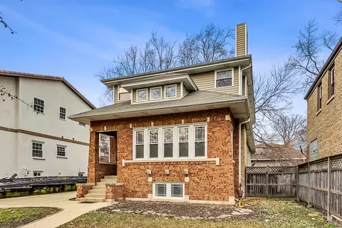 1716 W Beverly Glen Pkwy, Chicago, IL 60643
