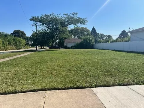 8201 S 76th Ave, Bridgeview, IL 60455 photo 1