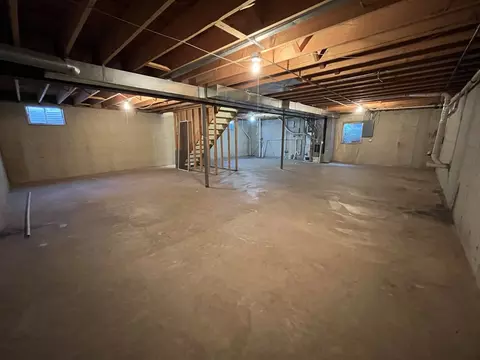 Other - 542 E Downer Pl, Aurora, IL 60505 photo 4 of 7