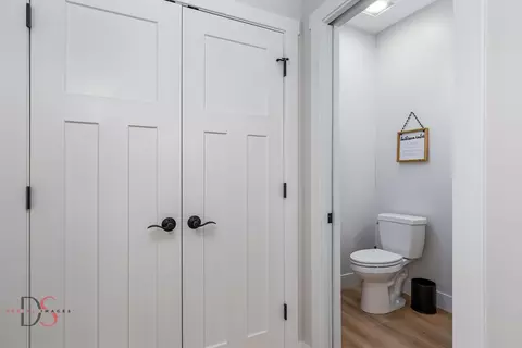Entry Way - 40 Waterside Way, Ottawa, IL 61350 photo 1 of 4