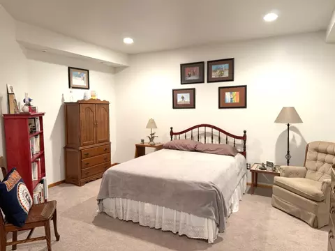 Bedroom - 16555 Mclean Rd, Danvers, IL 61732 photo 7 of 8