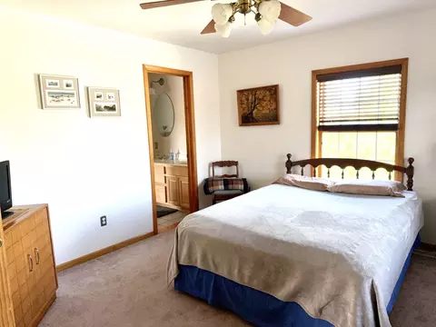Bedroom - 16555 Mclean Rd, Danvers, IL 61732 photo 4 of 8