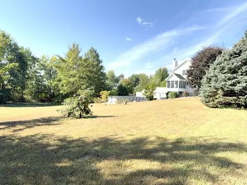 Exterior - 16555 Mclean Rd, Danvers, IL 61732 photo 11 of 16