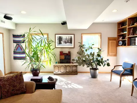 Living - 16555 Mclean Rd, Danvers, IL 61732 photo 13 of 14