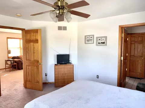 Bedroom - 16555 Mclean Rd, Danvers, IL 61732 photo 6 of 8