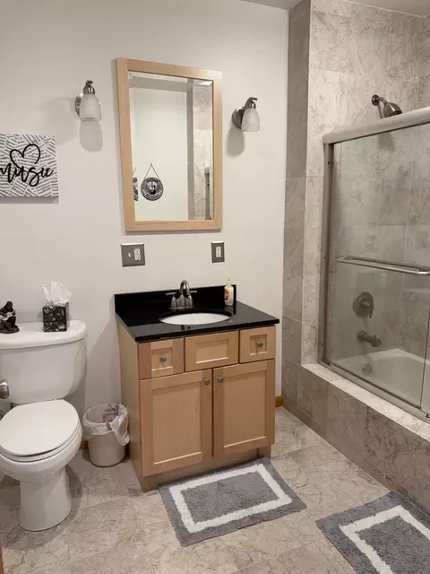 Bath - 16555 Mclean Rd, Danvers, IL 61732 photo 6 of 6