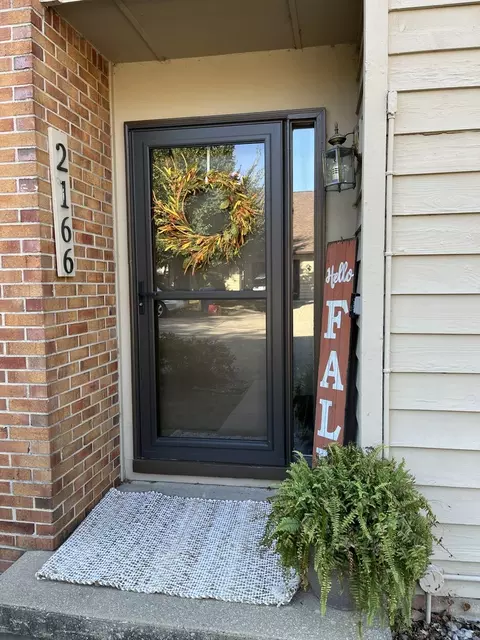 2166 Harbortown Cir #2166, Champaign, IL 61821