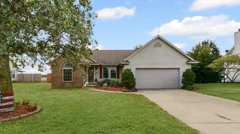 424 E Newton St, Mansfield, IL 61854
